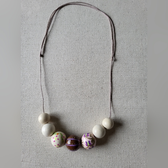 New handmade Necklace and earrings set - Picture 7 of 7